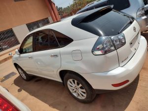 Kampala Cars Stock Ref 0000013::TOYOTA LEXUS RX SUV